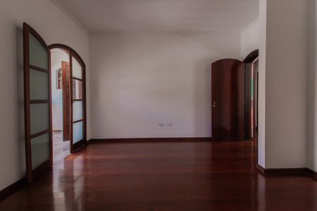 Casa para alugar com 288m², 3 quartos e 5 vagasSuíte 1