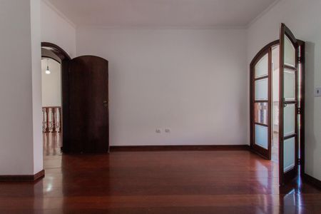 Casa para alugar com 288m², 3 quartos e 5 vagasSuíte 2