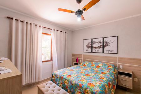 Quarto 2 de casa à venda com 4 quartos, 200m² em Parque Cisper, São Paulo