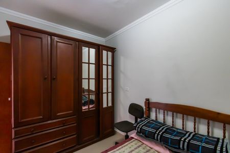 Casa à venda com 200m², 4 quartos e 4 vagas Casa à venda com 200m², 4 quartos e 4 vagasQuarto da casa 3