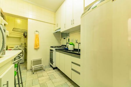 Apartamento à venda com 73m², 2 quartos e 2 vagasCozinha