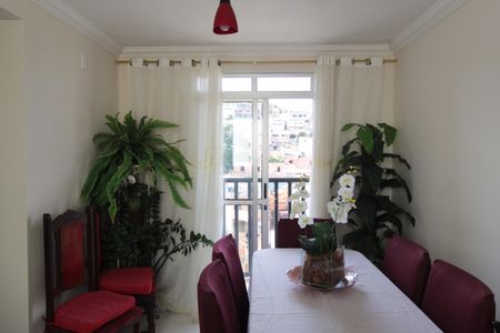 Sala de apartamento para alugar com 3 quartos, 70m² em São Tomaz, Belo Horizonte