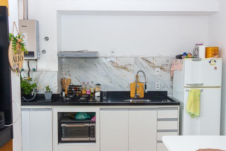 Apartamento à venda com 36m², 2 quartos e sem vaga Apartamento à venda com 36m², 2 quartos e sem vagaCozinha e Área de Serviço