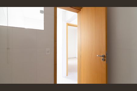 Apartamento à venda com 38m², 2 quartos e sem vaga Apartamento à venda com 38m², 2 quartos e sem vagaBanheiro