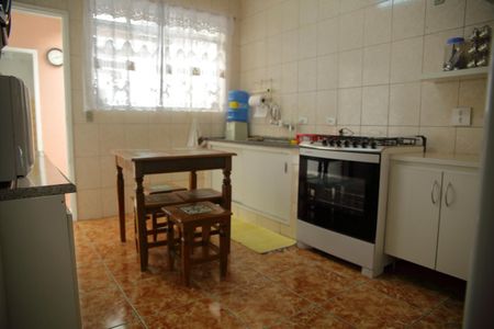 Casa à venda com 116m², 2 quartos e 1 vagaCozinha 
