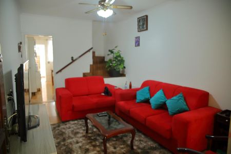 Casa à venda com 116m², 2 quartos e 1 vagaSala