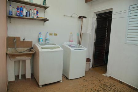 Casa à venda com 116m², 2 quartos e 1 vagaÁrea de Serviço