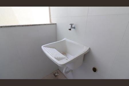 Apartamento à venda com 38m², 2 quartos e sem vaga Apartamento à venda com 38m², 2 quartos e sem vagaÁrea de Serviço