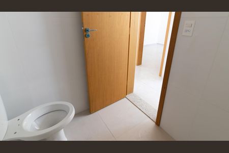 Apartamento à venda com 38m², 2 quartos e sem vaga Apartamento à venda com 38m², 2 quartos e sem vagaBanheiro