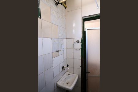 Banheiro Social de casa para alugar com 1 quarto, 55m² em Senhor dos Passos, Belo Horizonte