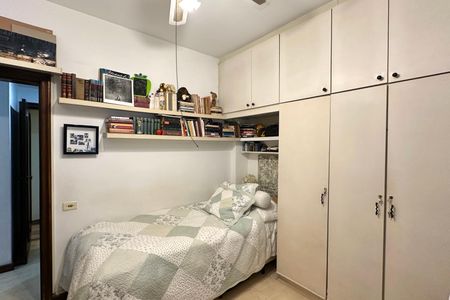 Apartamento à venda com 170m², 4 quartos e 4 vagasQuarto 04