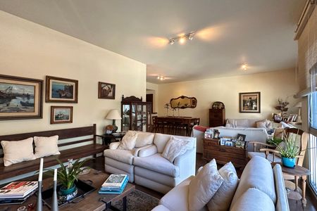 Apartamento à venda com 170m², 4 quartos e 4 vagasSala