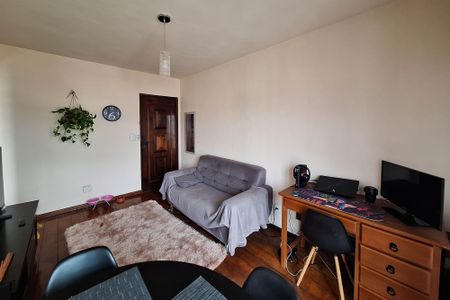 Apartamento à venda com 52m², 1 quarto e 1 vaga Apartamento à venda com 52m², 1 quarto e 1 vagaSala