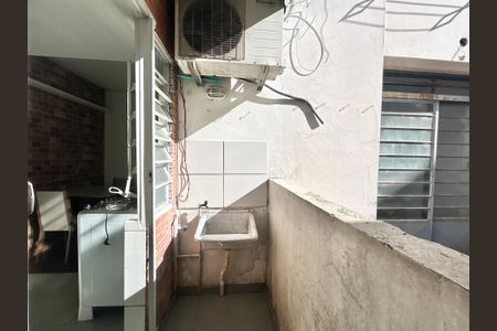 Apartamento à venda com 45m², 1 quarto e sem vaga Apartamento à venda com 45m², 1 quarto e sem vagaÁrea de Serviço