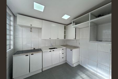 Apartamento à venda com 45m², 1 quarto e sem vaga Apartamento à venda com 45m², 1 quarto e sem vagaCozinha