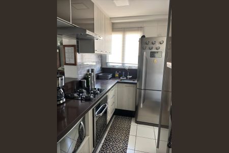 Apartamento para alugar com 58m², 2 quartos e 1 vaga Apartamento para alugar com 58m², 2 quartos e 1 vagaCozinha - Armários