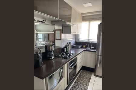 Apartamento para alugar com 58m², 2 quartos e 1 vaga Apartamento para alugar com 58m², 2 quartos e 1 vagaCozinha - Armários