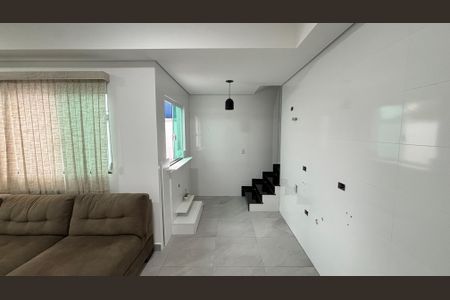 Apartamento para alugar com 100m², 2 quartos e 1 vaga Apartamento para alugar com 100m², 2 quartos e 1 vagaCozinha