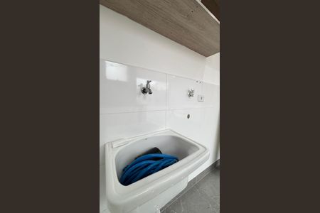 Apartamento para alugar com 100m², 2 quartos e 1 vaga Apartamento para alugar com 100m², 2 quartos e 1 vagaÁrea de Serviço