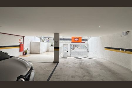 Apartamento para alugar com 100m², 2 quartos e 1 vaga Apartamento para alugar com 100m², 2 quartos e 1 vagaGaragem