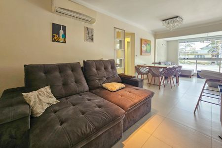 Apartamento para alugar com 77m², 2 quartos e 2 vagas Apartamento para alugar com 77m², 2 quartos e 2 vagasSala