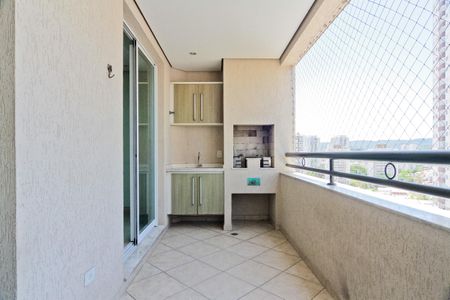 Varanda de apartamento para alugar com 3 quartos, 100m² em Vila Romero, São Paulo