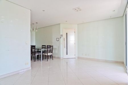 Sala de apartamento para alugar com 3 quartos, 100m² em Vila Romero, São Paulo