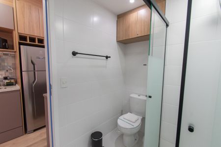 Banheiro Social de kitnet/studio para alugar com 1 quarto, 20m² em Ipiranga, São Paulo