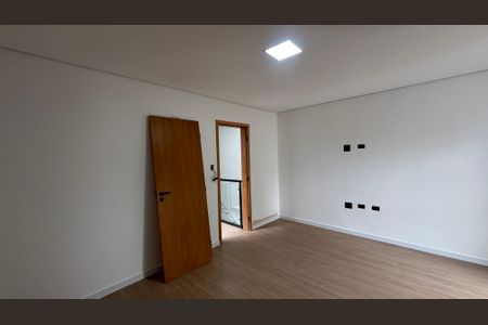 Casa à venda com 142m², 3 quartos e 4 vagas Casa à venda com 142m², 3 quartos e 4 vagasSuite