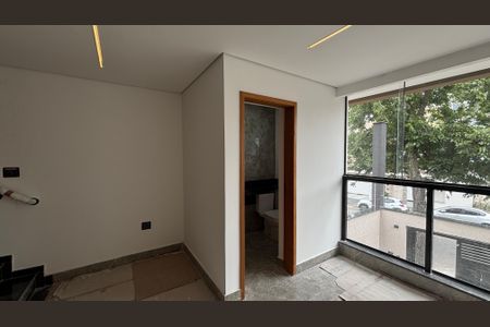 Casa à venda com 3 quartos, 142m² em Parque das Nações, Santo André