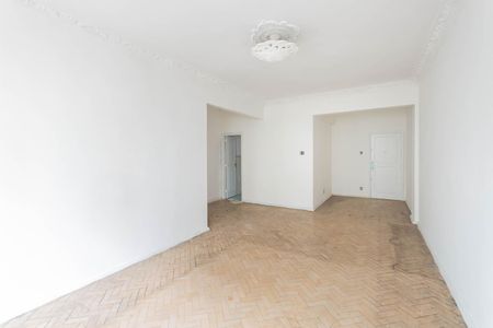 Apartamento à venda com 119m², 3 quartos e 1 vagaSala