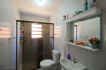 Casa à venda com 130m², 2 quartos e 2 vagasBanheiro