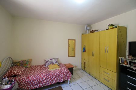 Casa à venda com 130m², 2 quartos e 2 vagasQuarto 2