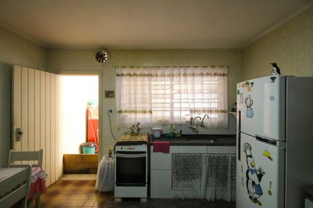 Casa à venda com 130m², 2 quartos e 2 vagasCozinha