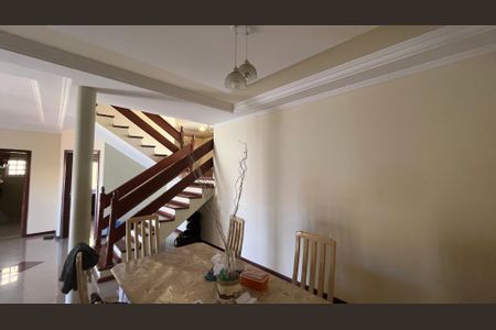 Casa à venda com 4 quartos, 280m² em Parque Alto Taquaral, Campinas