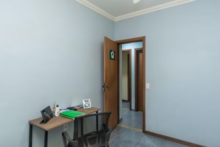 Casa à venda com 110m², 4 quartos e 4 vagas Casa à venda com 110m², 4 quartos e 4 vagasQuarto 1