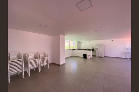 Apartamento para alugar com 140m², 2 quartos e 2 vagas Apartamento para alugar com 140m², 2 quartos e 2 vagasÁrea comum - Salão de festas