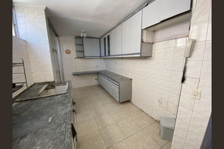 Apartamento para alugar com 140m², 2 quartos e 2 vagas Apartamento para alugar com 140m², 2 quartos e 2 vagasCozinha