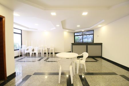 Apartamento à venda com 140m², 3 quartos e 3 vagasÁrea comum - Salão de festas