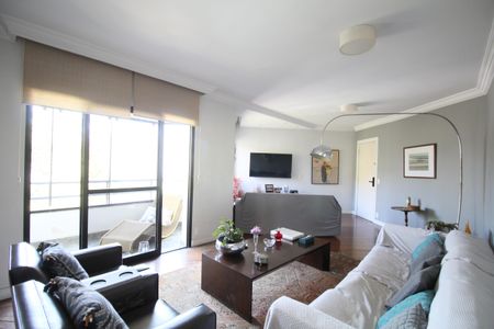 Apartamento à venda com 140m², 3 quartos e 3 vagasSala
