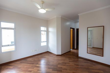 Casa de condomínio para alugar com 710m², 5 quartos e 6 vagasSuíte 3