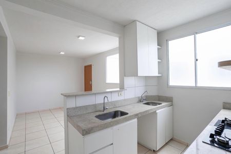 Apartamento para alugar com 48m², 2 quartos e 1 vaga Apartamento para alugar com 48m², 2 quartos e 1 vagaCozinha e Área de Serviço