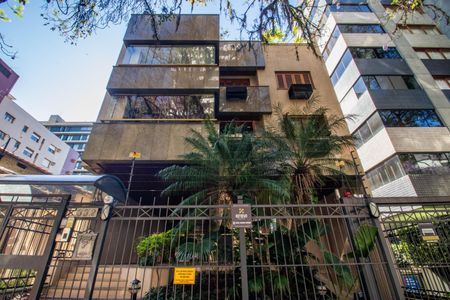 Apartamento à venda com 115m², 2 quartos e 2 vagasFachada