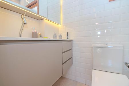 Apartamento à venda com 115m², 2 quartos e 2 vagasBanheiro da Suíte 