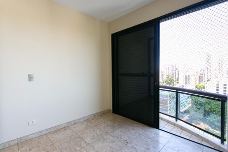 Apartamento para alugar com 140m², 3 quartos e 2 vagasQuarto