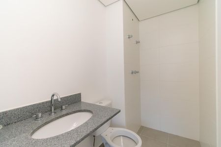 Banheiro de kitnet/studio à venda com 1 quarto, 25m² em Liberdade, São Paulo