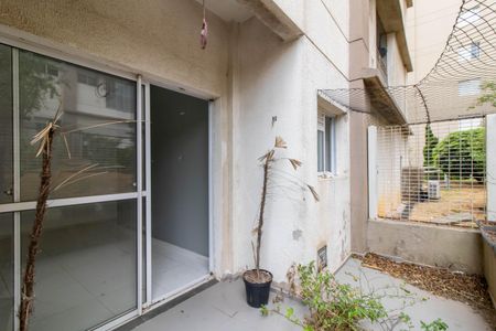 Apartamento à venda com 71m², 2 quartos e 1 vaga Apartamento à venda com 71m², 2 quartos e 1 vagaVaranda / Garden