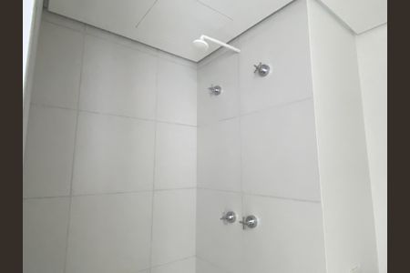 Studio à venda com 34m², 0 quarto e sem vagaStudio Banheiro