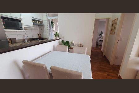 Apartamento à venda com 57m², 2 quartos e 1 vagaFoto 09