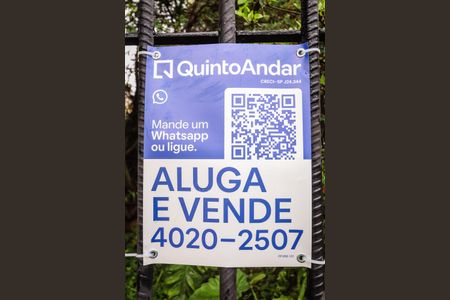 Apartamento à venda com 157m², 2 quartos e 2 vagas Apartamento à venda com 157m², 2 quartos e 2 vagasPlaca